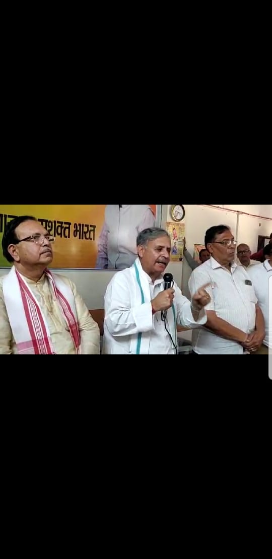 राजनाथ, सुषमा स्वराज ,चौधरी वीरेंद्र सिंह के परिवार को टिकट तो मेरी बेटी को क्यों नहीं : राव इंदरजीत