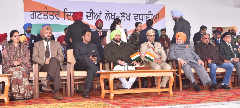 कैप्टन अमरिन्दर सिंह द्वारा प्रधान मंत्री को टिड्डी दल के हमले का मामला पाकिस्तान सरकार के पास उठाने की अपील