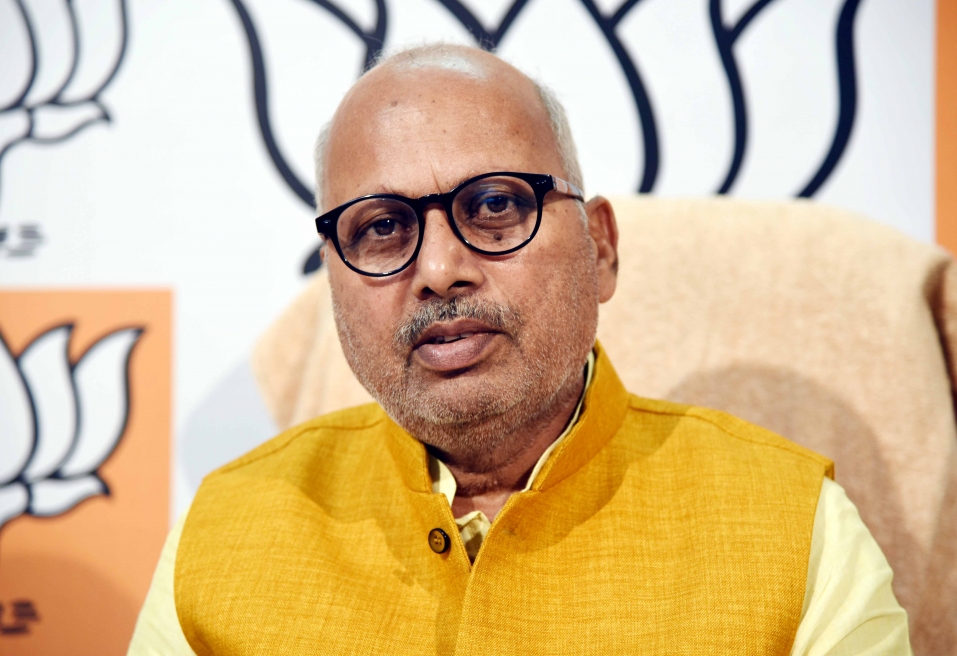 सपा का आरोप बेहद गैर जिम्मेदाराना, राजनीति से प्रेरित सतही व तथ्यहीन बयान - हरिश्चन्द्र श्रीवास्तव