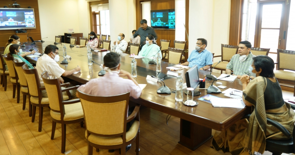 पंजाब की मुख्य सचिव द्वारा डिप्टी कमिश्नरों को राज्य में कोविड की मृत्युदर में कमी लाने की हिदायत