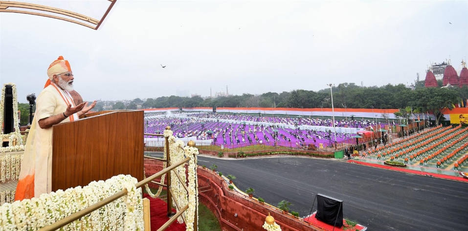 # independenceDayकोरोना  के खिलाफ हम विजय होकर रहेंगे: मोदी