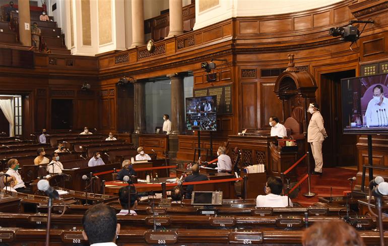 प्रकृति संरक्षण को जन आंदोलन बनाने का आह्वान किया वेंकैया  नायडू ने