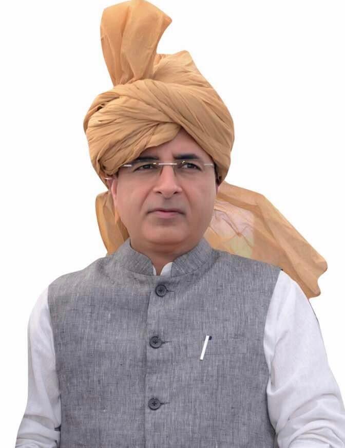 हांसी में एक व्यापारी को बीच सड़क जिंदा जलाने और उससे 11 लाख लूटने पर सुरजेवाला ने भाजपा-जजपा पर साधा निशाना