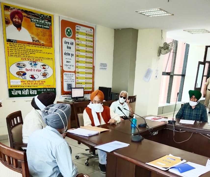 पंजाब की  मंडियों में 8400 से अधिक व्यक्तियों को कोविड से बचाव का टीका लगाया-लाल सिंह