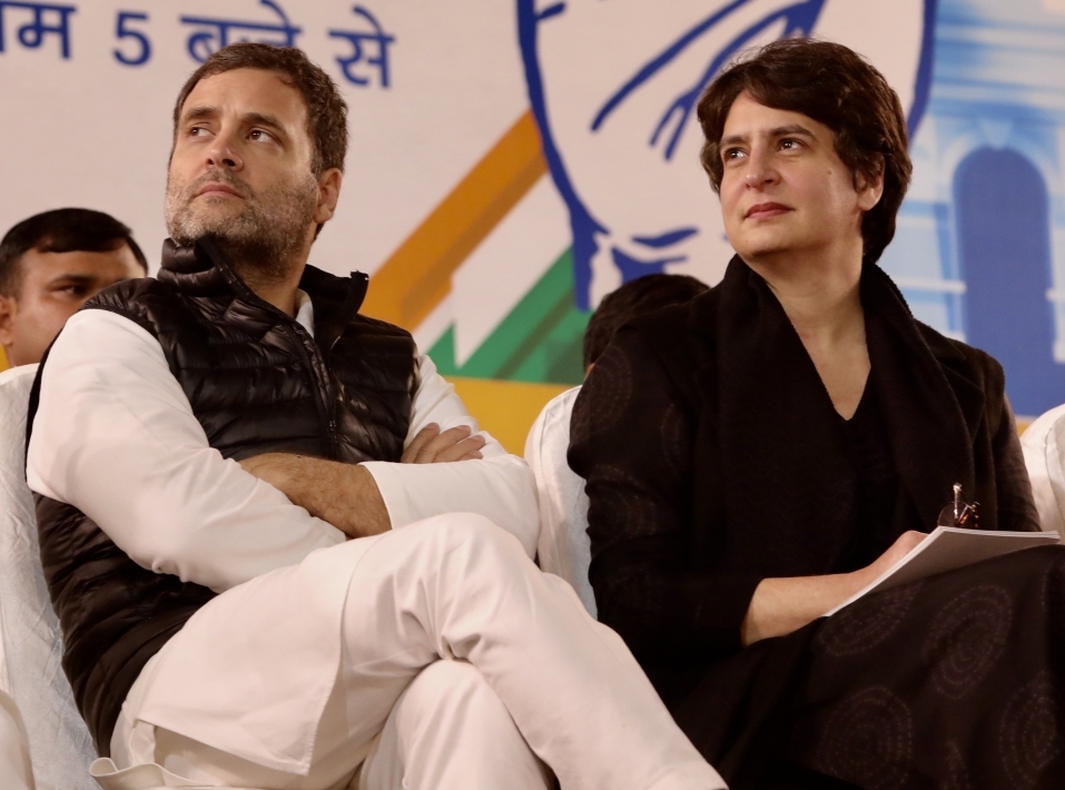 मोदी विरोधी पोस्टर विवाद पर राहुल गांधी बोले- मुझे भी गिरफ्तार करो 
