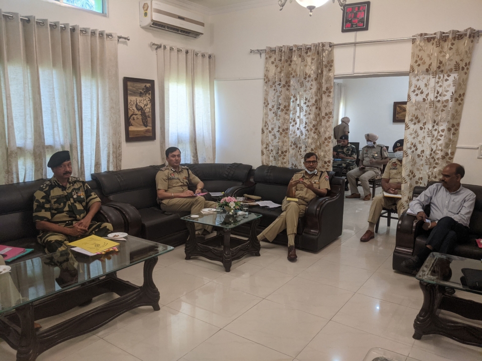  ड्रोनों के कारण बढ़ रहे खतरे से निपटने के लिए बीएसएफ और पंजाब पुलिस के बीच बेहतर तालमेल की की मांग