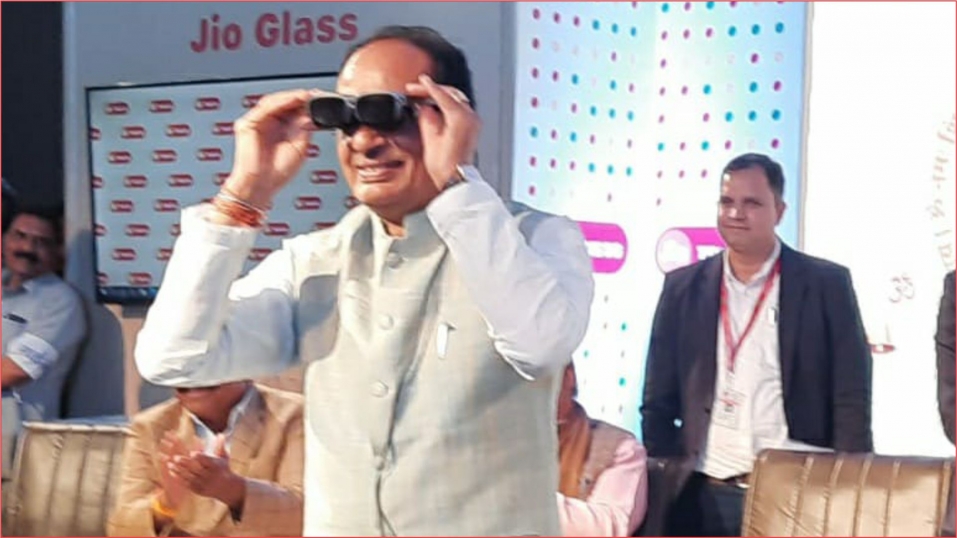 उज्जैन के श्री महाकाल महालोक और महाकालेश्वर मंदिर में जियो ट्रू 5जी सेवा की शुरुआत 