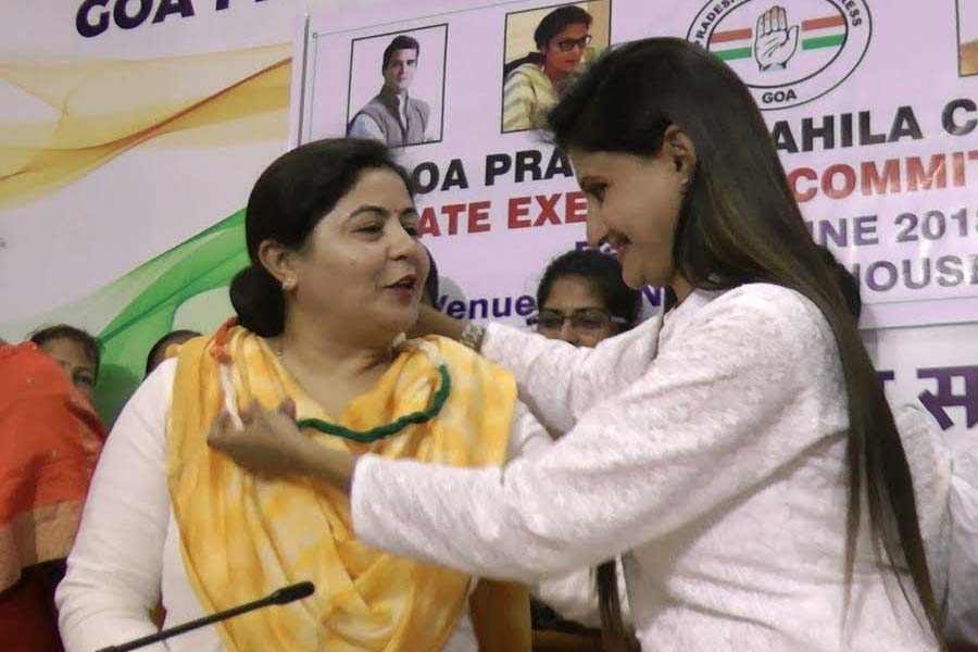 अडानी धोखाधड़ी कांड की जांच JPC करे। आम जनता का पैसा लगा हुआ है LIC, SBI में