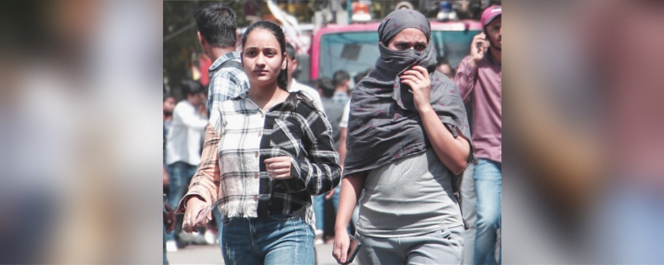 दिल्ली में 47 डिग्री तापमान के बीच डॉक्टरों ने दी सावधानी बरतने की सलाह