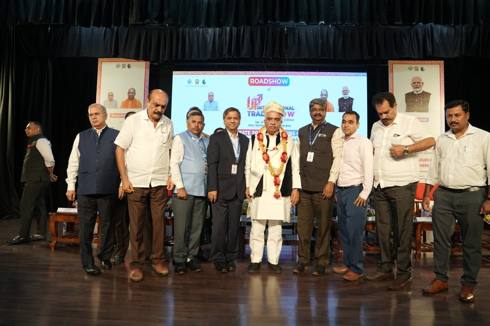  बेंगलुरु रोडशो में दिखा यूपी इंटरनेशनल ट्रेड शो 2025 को लेकर जबरदस्त उत्साह, कर्नाटक के उद्योगपतियों ने दिखाई गहरी रुचि