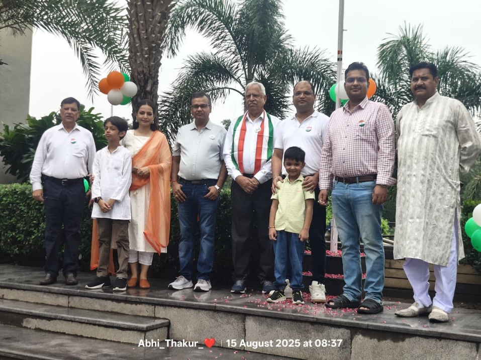 एल्डेको आमंत्रण सोसाइटी में 130 मीटर ऊँचे भारतीय तिरंगे के साथ स्वतंत्रता दिवस मनाया गया
