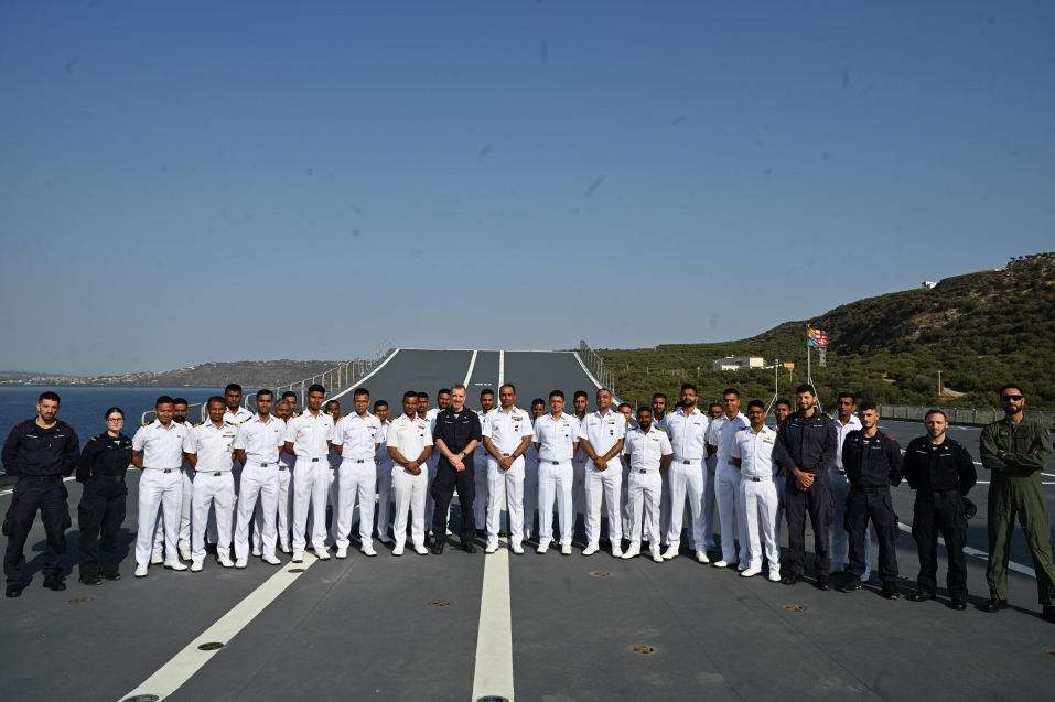 INS तमाल ने ग्रीस के सूडा बे पोर्ट कॉल को किया संपन्न