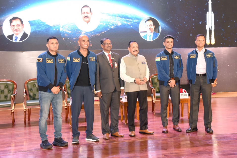 2040 में चंद्रमा से गूंजेगा ‘विकसित भारत 2047’ का संकल्प: डॉ. जितेंद्र सिंह