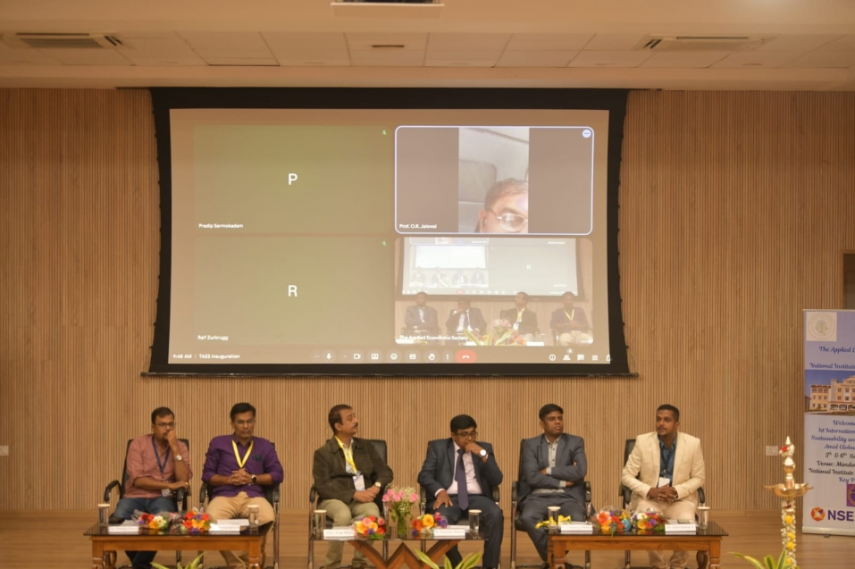 एनआईटी गोवा में अंतर्राष्ट्रीय सम्मेलन: वैश्विक अनिश्चितता के बीच आर्थिक विकास और स्थिरता पर मंथन