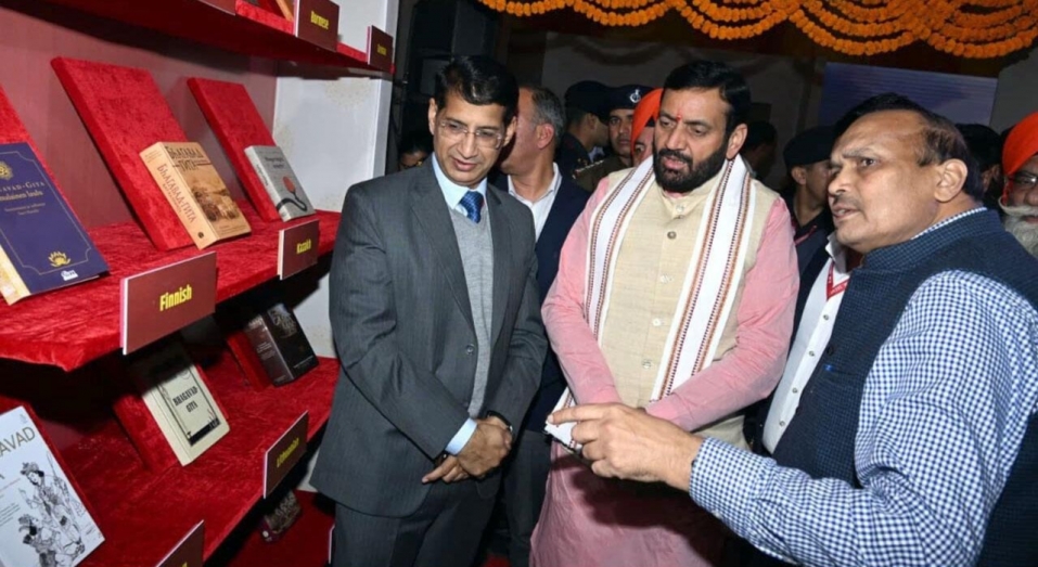  अंतर्राष्ट्रीय गीता महोत्सव में मुख्यमंत्री ने किया सूचना, जनसंपर्क एवं भाषा विभाग की राज्यस्तरीय प्रदर्शनी का  उद्घाटन व अवलोकन