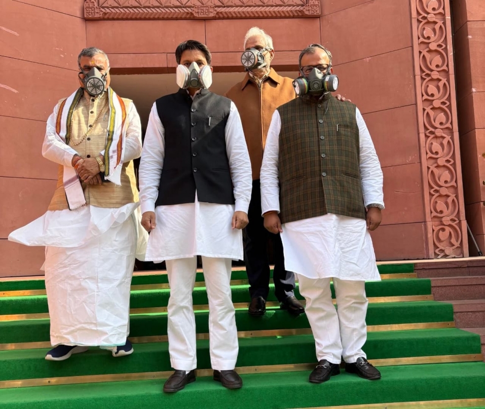 सांसद दीपेन्द्र हुड्डा ने लोकसभा में वायु प्रदूषण के मुद्दे पर चर्चा के लिए कार्य स्थगन प्रस्ताव का दिया नोटिस