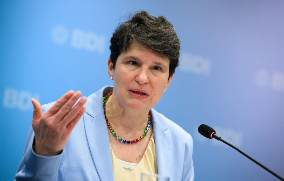 बर्लिन का दावा: मर्कोसुर समझौता टला है, छोड़ा नहीं गया — लेकिन जर्मन उद्योग नाराज़