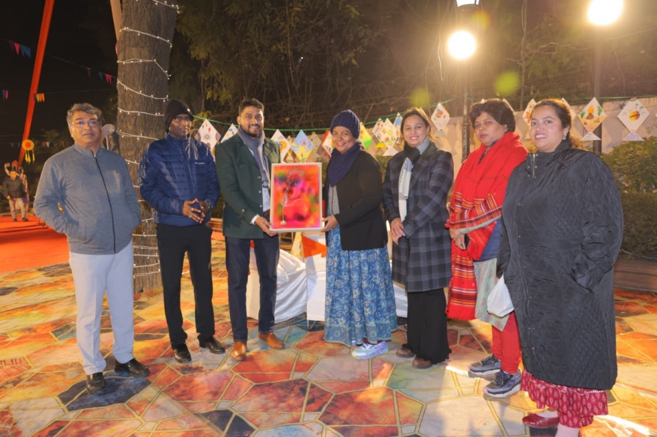 महाराष्ट्र सदन में ‘लाइव पेंटिंग’ और ‘कलात्मक पतंगों’ का अनोखा उत्सव