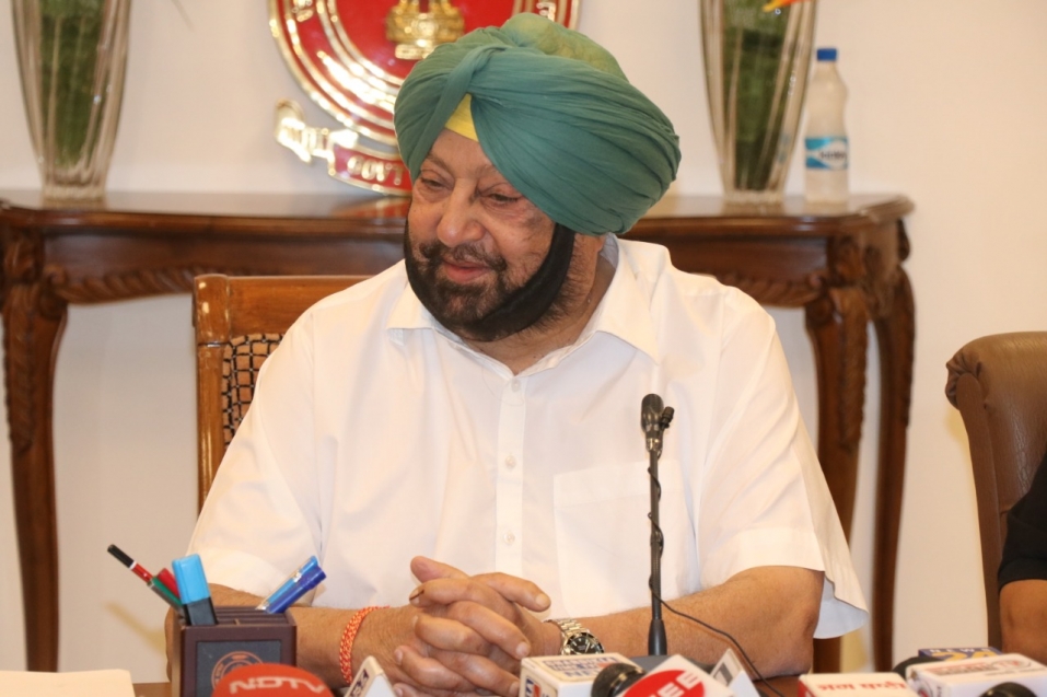 पंजाब के मुख्यमंत्री कैप्टन अमरेंन्द्र सिंह ने नवजोत सिंह सिद्दू पर गलत बयानबाजी करने का आरोप लगाया। मंत्रियों के प्रदर्शन पर विचार किया जाएगा। 