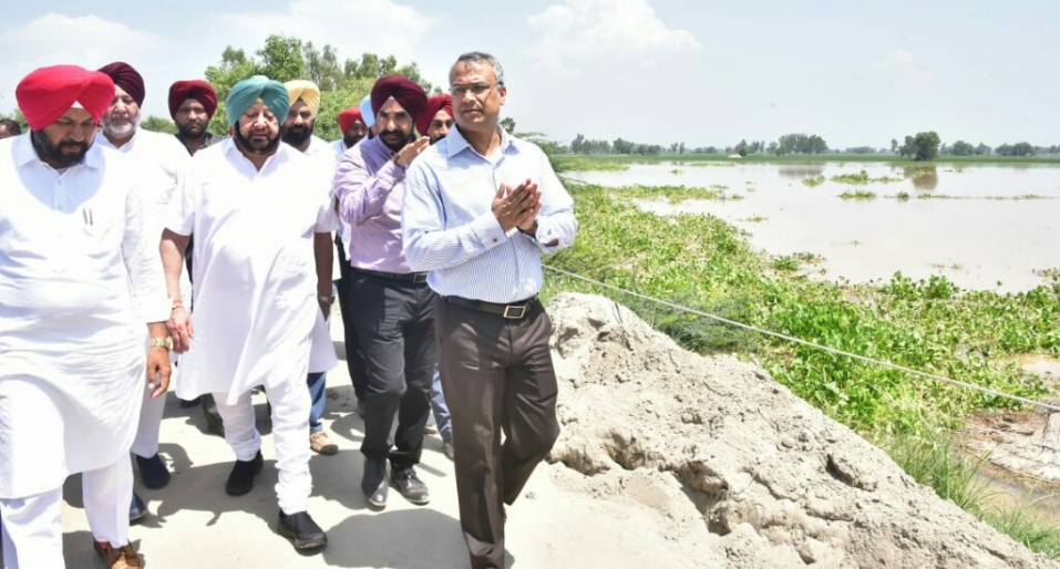 विश्व बैंक और एशियन बैंक की तकनीकी सहायता से पंजाब सरकार नदियों के किनारों को नहरों की तर्ज पर बांधेगी-कैप्टन अमरिन्दर सिंह

